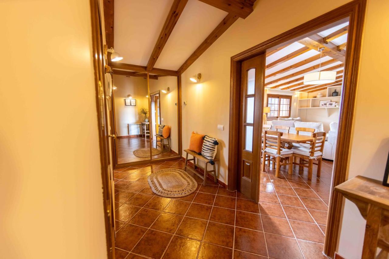 Gredos Abantera Apartment Arenas de San Pedro Bagian luar foto