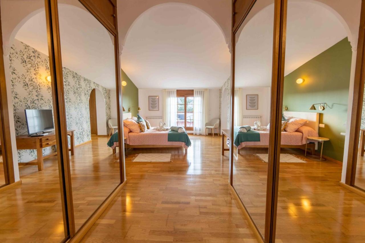 Gredos Abantera Apartment Arenas de San Pedro Bagian luar foto